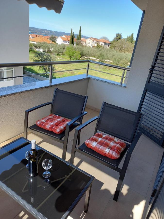 Villa Toni Biograd Na Moru Buitenkant foto
