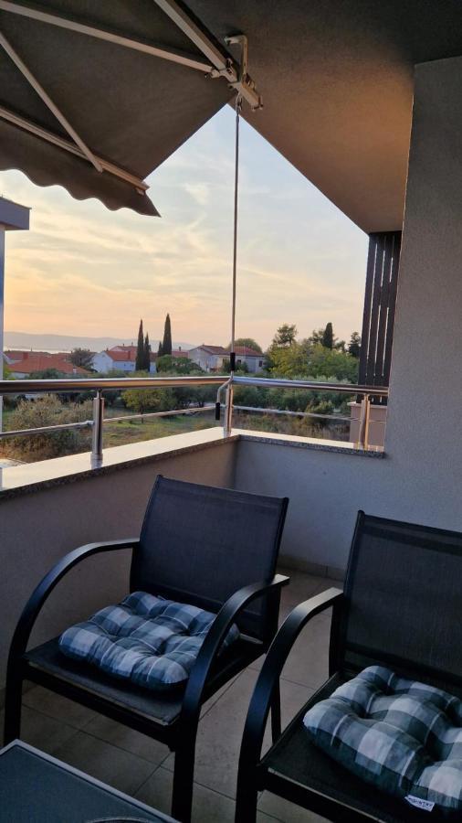 Villa Toni Biograd Na Moru Buitenkant foto