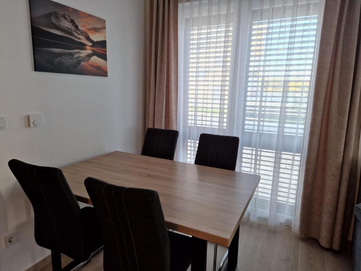Villa Toni Biograd Na Moru Buitenkant foto