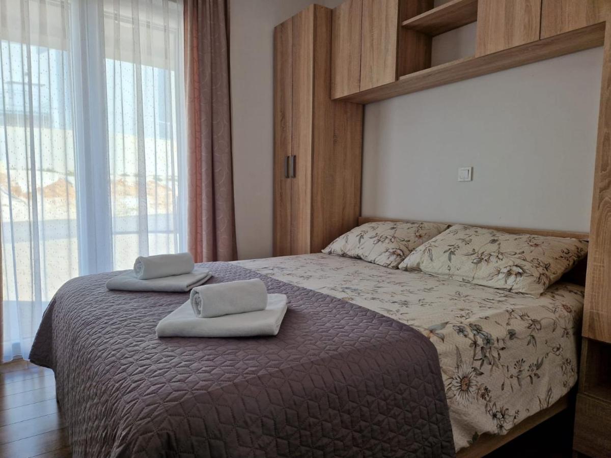 Villa Toni Biograd Na Moru Buitenkant foto
